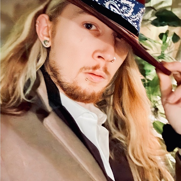 Meet your Posher, Stephen m - Picture 3 of 4